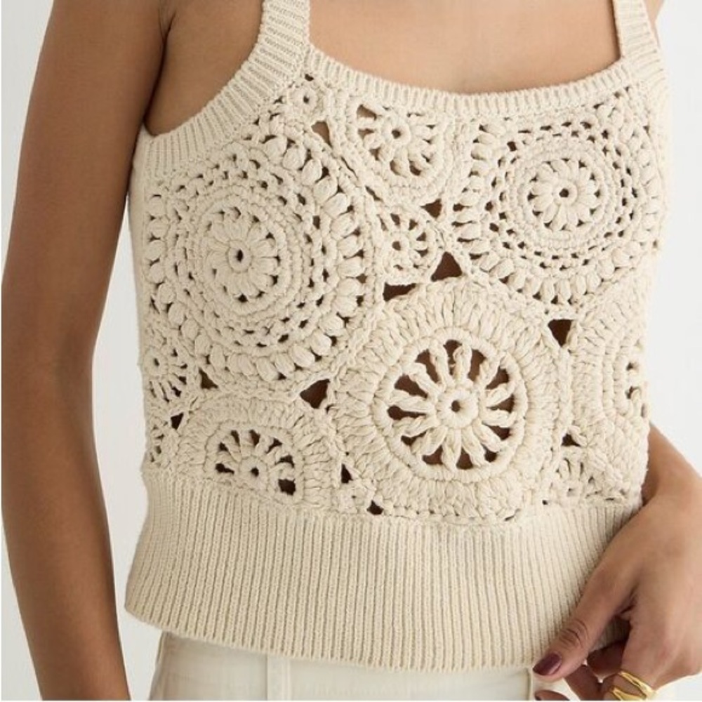 BLACK Cropped Crochet Tank Top in Silk-Cotton Blend